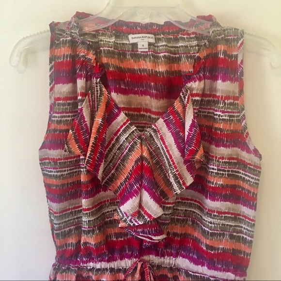 {Banana Republic} Striped Sleeveless Blouse - Picture 2 of 8